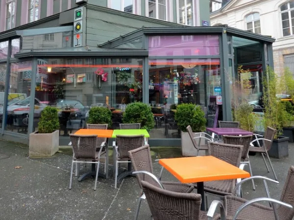 Cafe Work Experience Abroad 