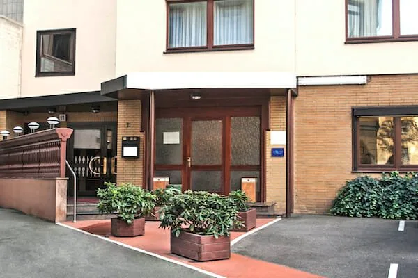 Frankfurt German Language School Entrance, Germany