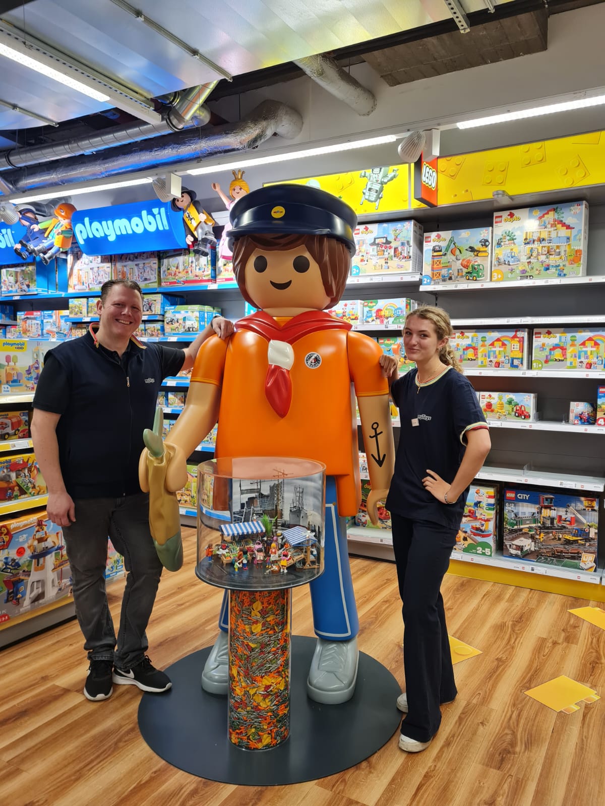 Student at kids shop placement