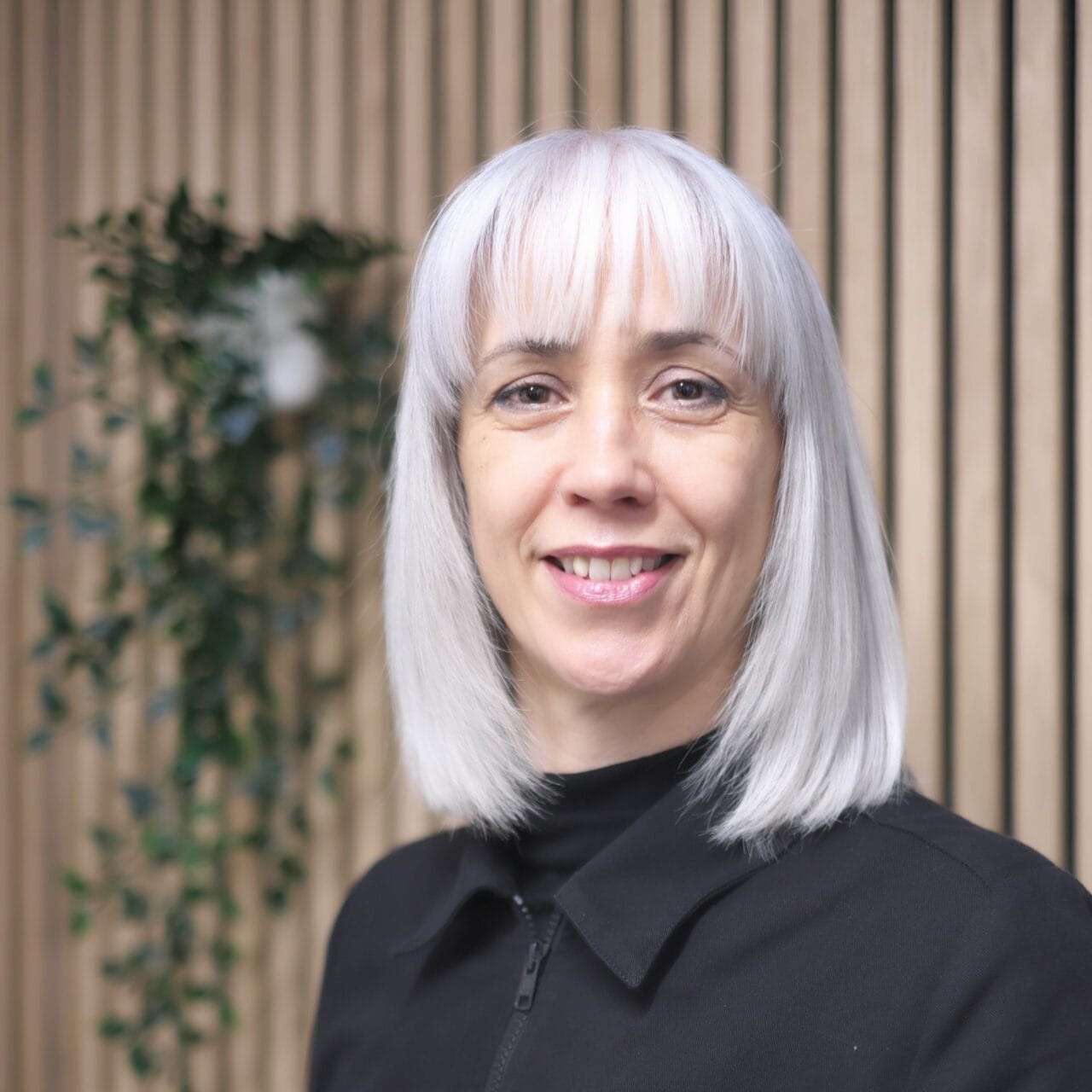 Vicky Manderson headshot