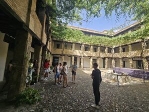 London Academy of Excellence students exploring Granada during their study travel abroad.